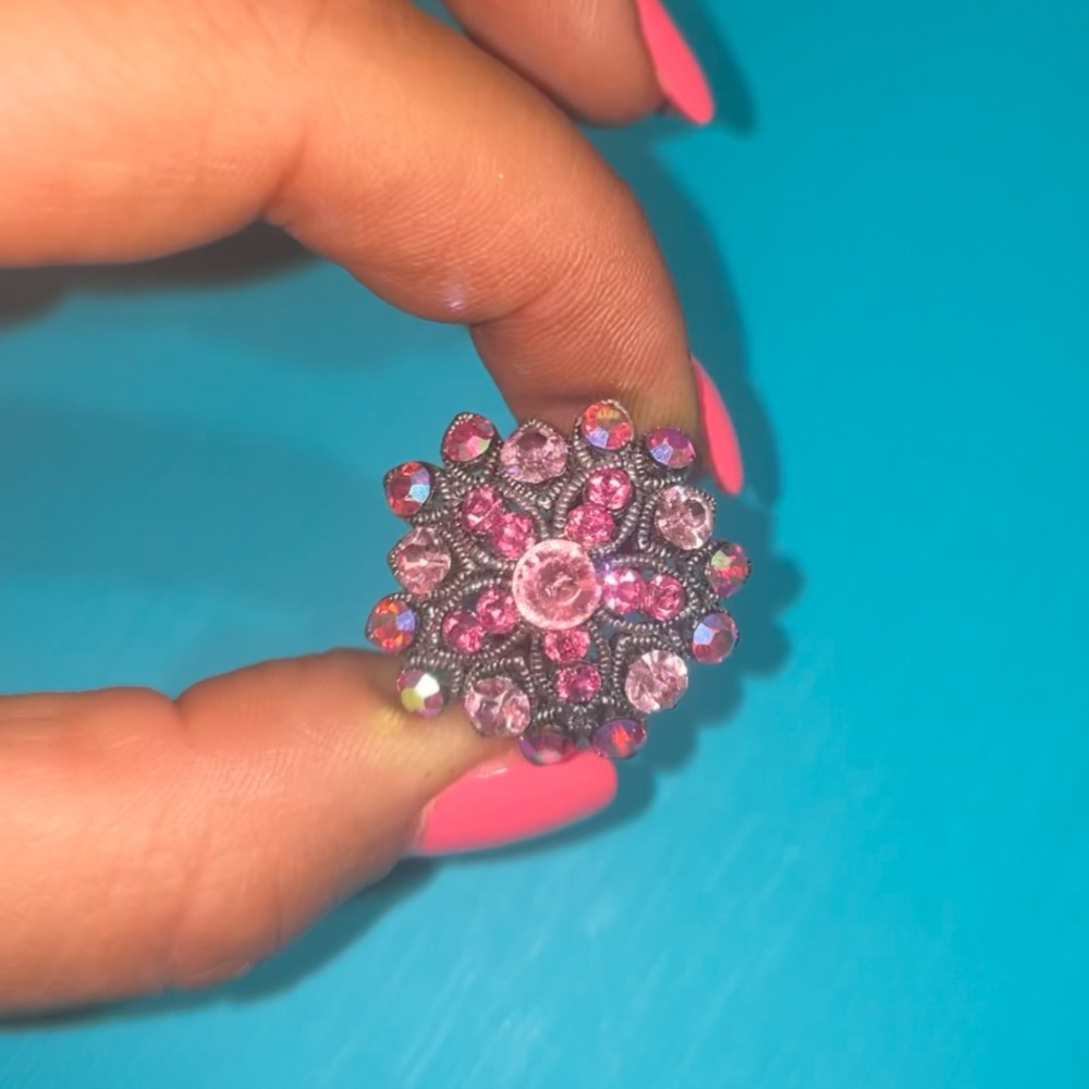 Pink flower ring - adjustable 💍💕 - Picture 2 of 7